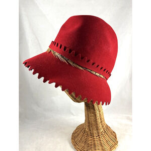 Frank's Girl by Frank Olive Red Wool Hat Feather Accent Fawn Finish Vintage